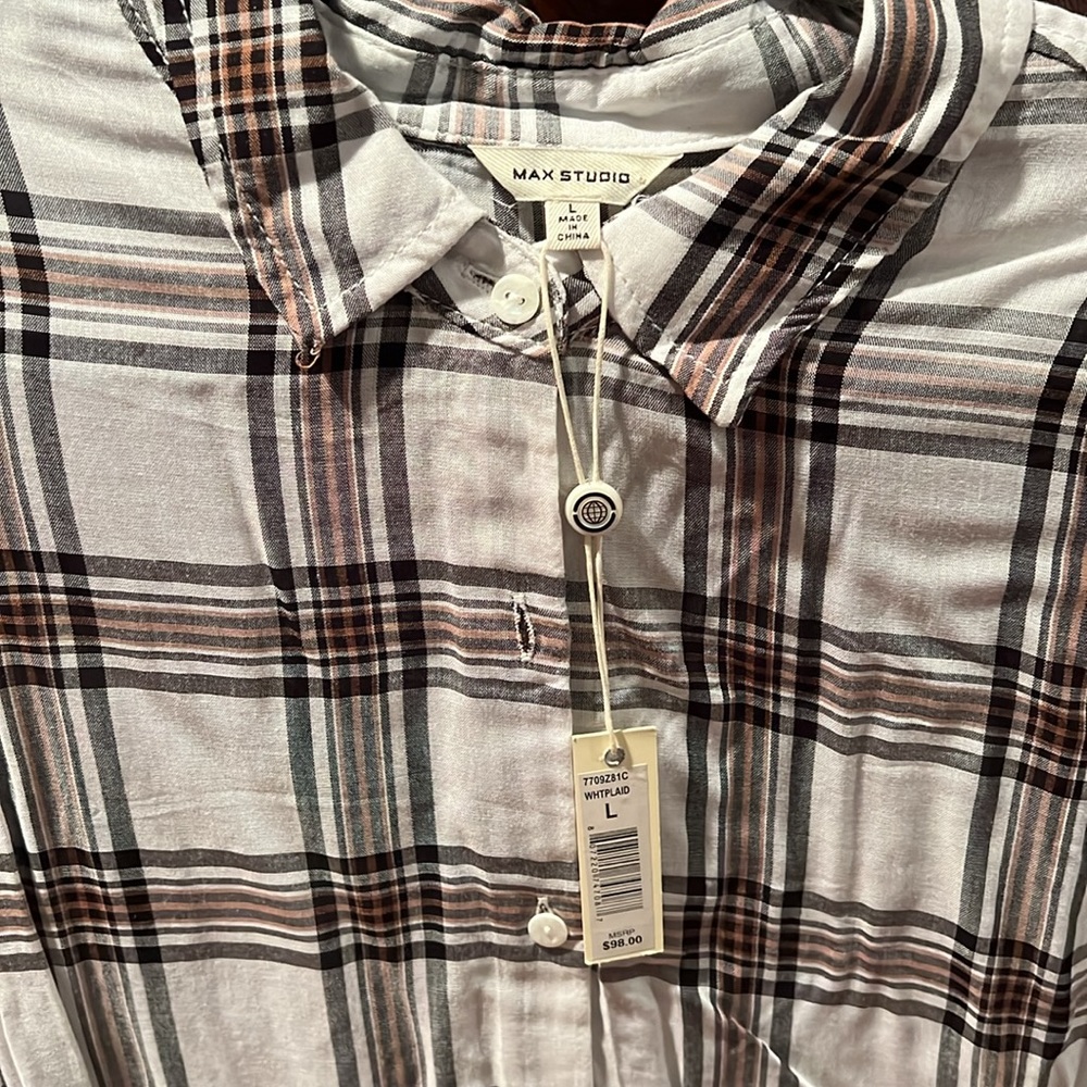 Max Studio button down shirt - Picture 3 of 4
